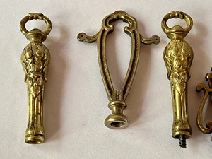 lot 232 image: Variety of Six Vintage Finials