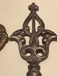 lot 147 image: Three Metal Art Deco Finials