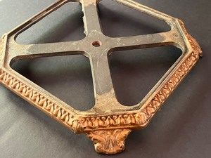 lot 230 image: Vintage Metal Lamp Base