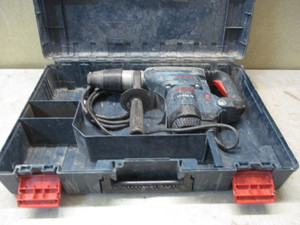 lot 32 image: Large Bosch Hammer Drill