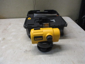 lot 36 image: Dewalt Transit
