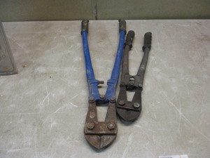 lot 38 image: 2 Bolt cutters
