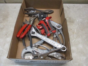 lot 57 image: Lot of hand tools