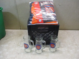 lot 128 image: Bear Blanket, Cubs Mugs