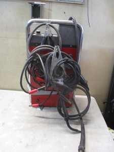 lot 143 image: Century Portable Mig Welder