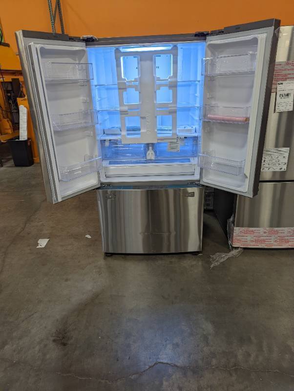 lot 212 image: Samsung 28.2 cu. ft. French Door Refrigerator in Stainless Steel. (Scratch and Dent) - 1 Year Warranty