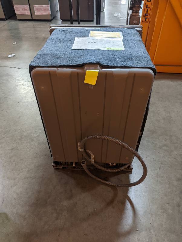 lot 234 image: Samsung 24 in. Top Control Tall Tub Dishwasher in Black Stainless Steel with Stainless Steel Interior Door, 55 dBA (Dented Door) - 1 Year Warranty