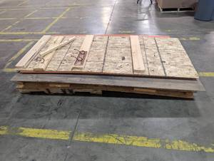 lot 645 image: Pallet of Wood