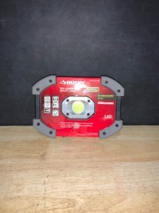 Husky 700 Lumens LED Utility Light. See Pictures