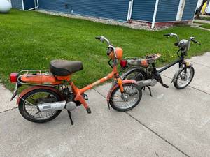 lot 2 image: 2 1978 Honda NC50 Mopeds