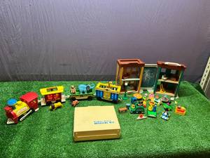 lot 20 image: Vintage Fisher Price Toys - Sesame Street