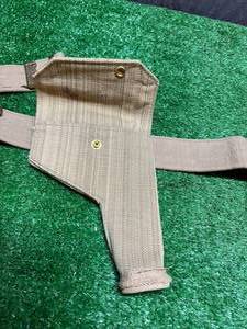 lot 29 image: M.E. Co. 1952 L Holster