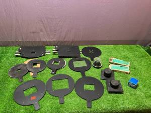 lot 42 image: Photo Enlarger Supplies