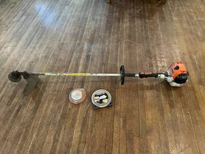 lot 52 image: Stihl FS90R Trimmer