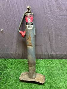 lot 84 image: Bulldog Trailer Jack