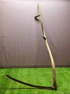 lot 91 image: Antique Scythe