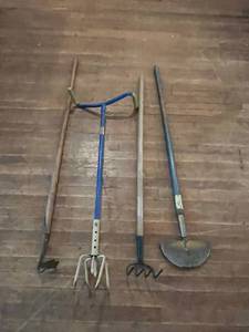 lot 94 image: Yard & Garden Tools