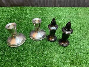 lot 137 image: Sterling Weighted Items