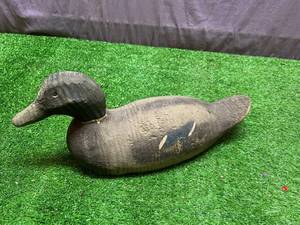 lot 152 image: Wood Duck Decoy