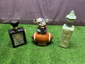 lot 161 image: Decanters