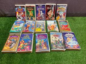 lot 174 image: Disney VHS - Peter Pan NIB Factory Sealed