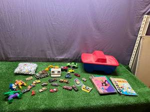 lot 188 image: Toys - Some Old & Vintage Comic Books