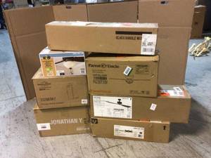 lot 74 image: Lot of Mixed Assorted Lighting Items Customer Returns See Pictures