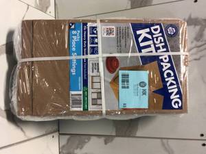 lot 93 image: Dish Packing Kit by Pratt Retail Specialties Customer Returns See Pictures