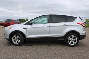 2014 Ford Escape SE - 2 OWNERS