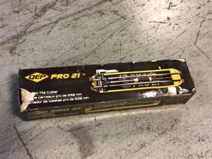 21 in. Pro Tile Cutter by QEP Customer Returns See Pictures