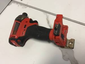 M18 FUEL SURGE 18-Volt Lithium-Ion Brushless Cordless 14 in. Hex Impact Driver (Tool-Only) by Milwaukee Customer Returns See Pictures