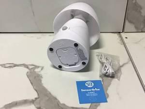 lot 27 image: LED Night Light Lamp by Sensor Brite Customer Returns See Pictures