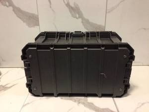 lot 33 image: 22 in. Tool Box by Husky Customer Returns See Pictures