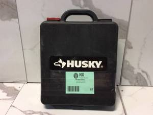 lot 67 image: Husky Power Drill Customer Returns See Pictures