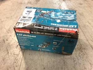 lot 105 image: 18 in. 18-Volt X2 (36-Volt) LXT Lithium-Ion Cordless Walk Behind Push Lawn Mower Kit with 4 Batteries (4.0 Ah) by Makita Customer Returns See Pictures