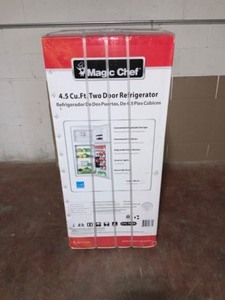 Magic Chef 4.5 cu. ft. 2 Door Mini Fridge in White with Freezer. See Pictures