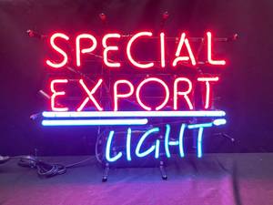 lot 19 image: Special Export Light neon