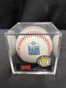 lot 75 image: MN Twins TC Inaugural Season 2010 baseball, NEW