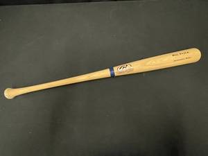 lot 77 image: Rawlings Adirondack Pro, Big Stick Professional baseball bat for autographs, NEW