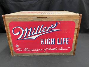 lot 104 image: Miller High Life wooden crate with cooler insert