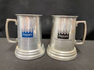 lot 154 image: Hamms aluminum poker steins with clear bottoms