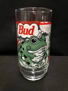 lot 168 image: Bud-Weis-Er Budweiser frogs pint glass