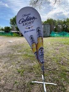 lot 118 image: Michelob Golden Draft Light blade banner  bowhead banner, NIB