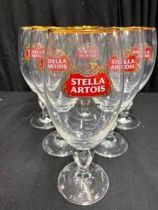 lot 155 image: Lot of 6, Stella Artois 12 oz chalice glasses, NIB