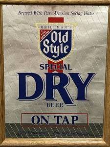 lot 189 image: Old Style mirror