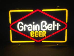lot 200 image: Grain Belt Beer embossed fluorescent light up