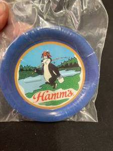 lot 209 image: Hamms Beer lot