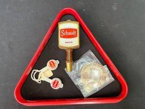 lot 213 image: Lot of Schmidt items