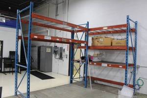 lot 9 image: Pallet Racking - (4) 10 Uprights, (10) 9 Cross Beams, (10) Metal Grate Shelves