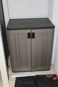 lot 31 image: Suncast Plastic Storage Cabinet 2-door